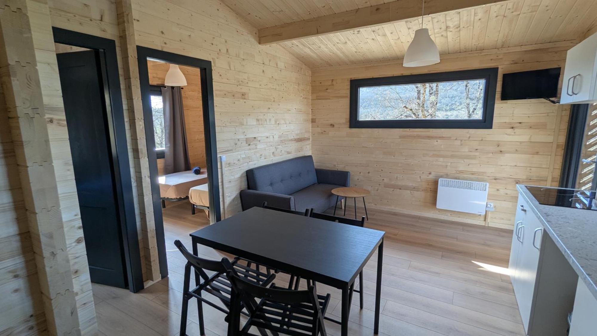 Cabanes Et Lodges Du Belvedere Serrieres-sur-Ain Exterior foto